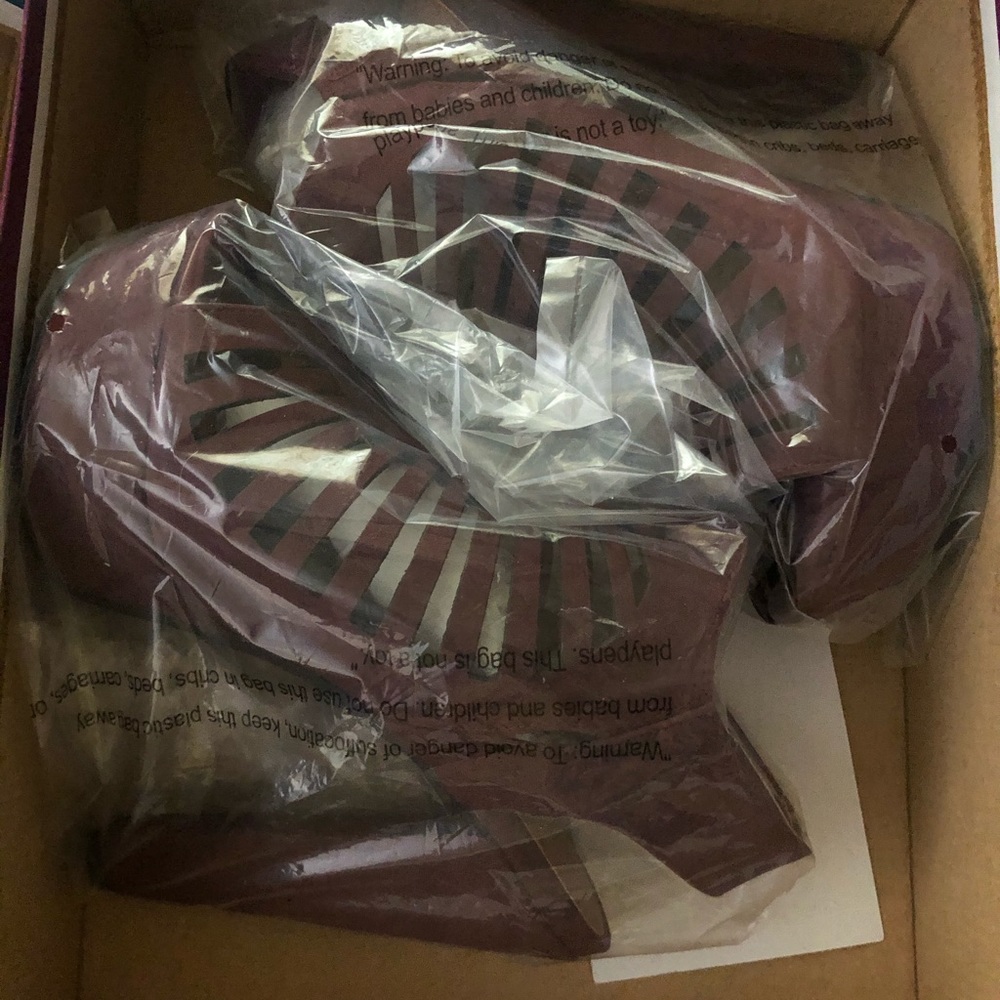 Speed limit 98 heels 7.5